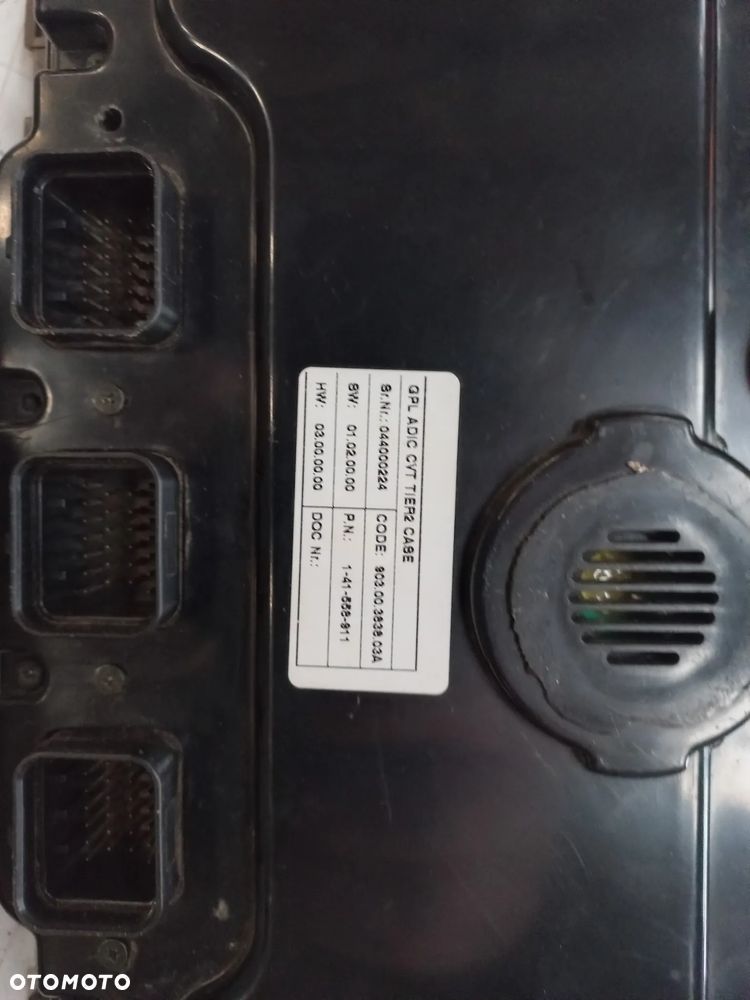 Licznik,sterownik,wyświetlacz,podłokietnik,komputer,MCcormick,Case,New Holland,Steyr,429092A1,707322A2,704499A2,47519388,82036342,313856A1,87677584,362031A1,412439001001,CVT,CVX,MXU,MX270,PUMA,mxm,konsola,control unit,monitor,terminal,magnum,deska rozdzielcza,digital,instrument cluster, - 11