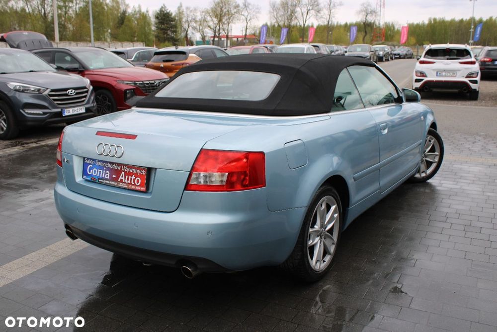 Audi A4 Cabrio - 6