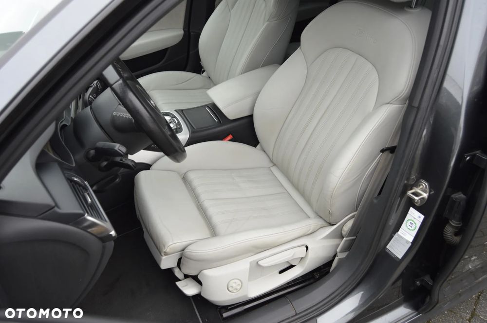 Audi A6 Avant 3.0 TDI Quattro S tronic - 13