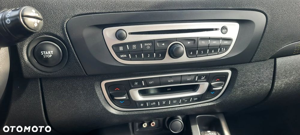 Renault Scenic 1.5 dCi Authentique - 11