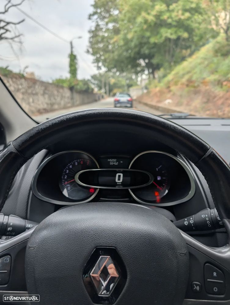 Renault Clio 0.9 TCe Limited Edition - 16