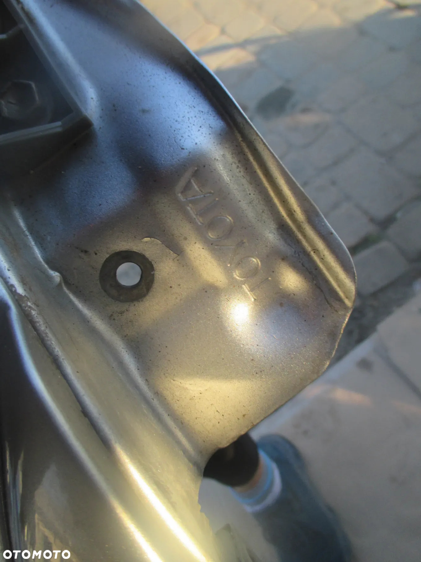 Błotnik prawy Toyota Rav 4 1D4 oryginał bez rdzy - 5