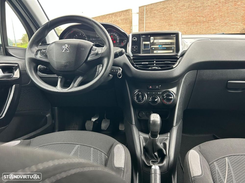 Peugeot 208 1.4 HDi Active - 21