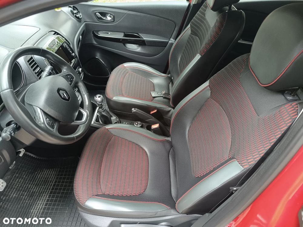 Renault Captur ENERGY TCe 120 Intens - 23