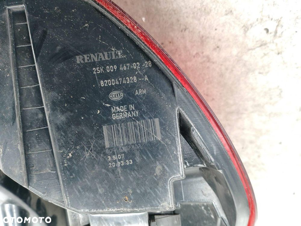 LAMPA TYLNA PRAWA RENAULT SCENIC II 8200474328-A HELLA - 3