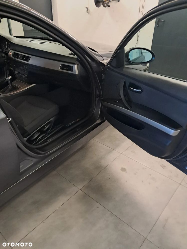 BMW Seria 3 - 11