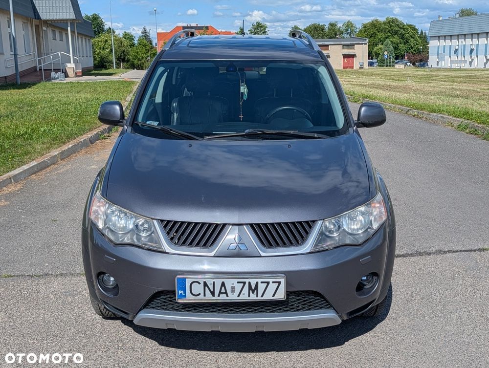 Mitsubishi Outlander - 5