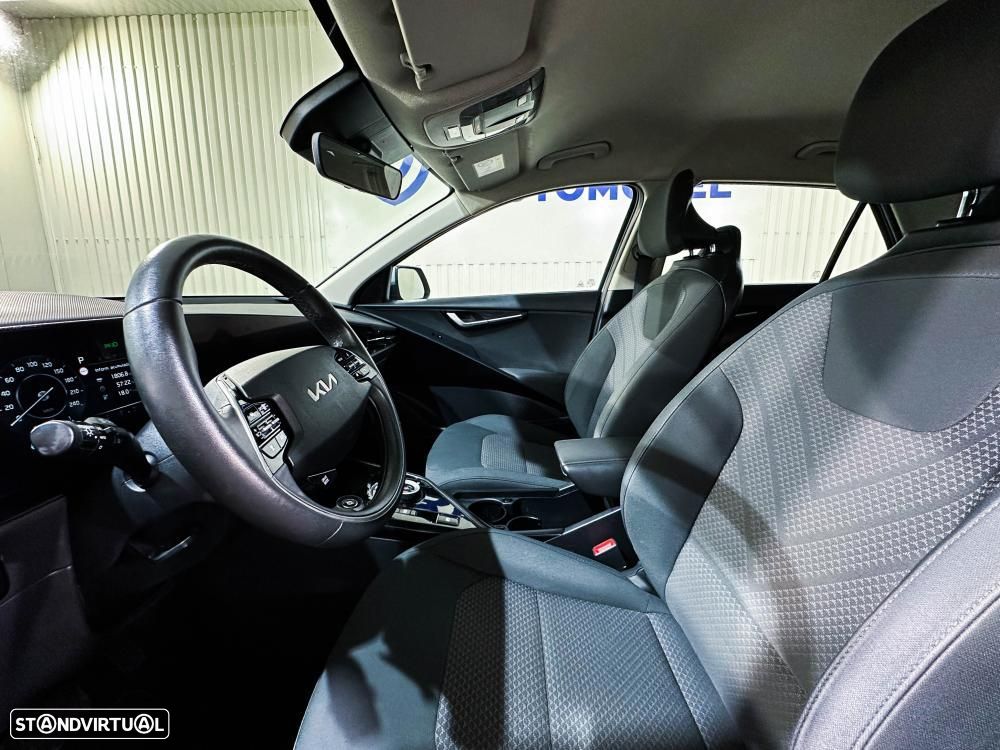 Kia Niro EV 64kWh Drive - 9