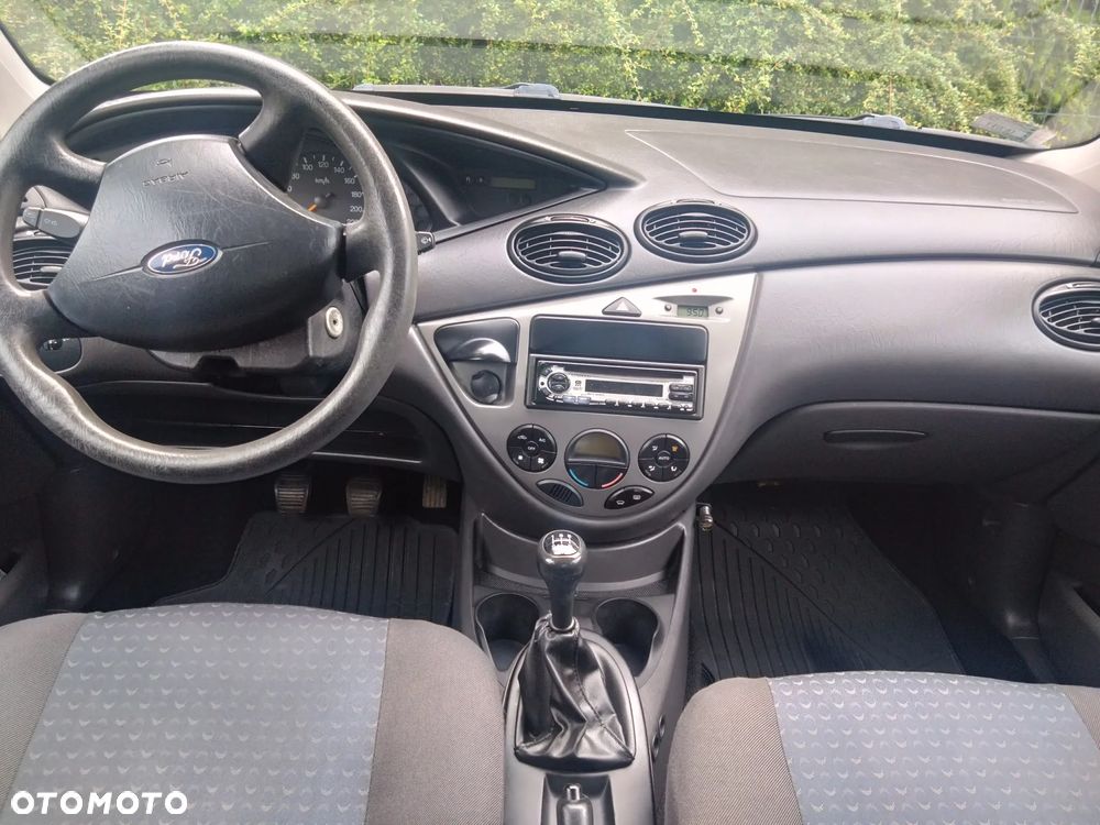 Ford Focus - 5