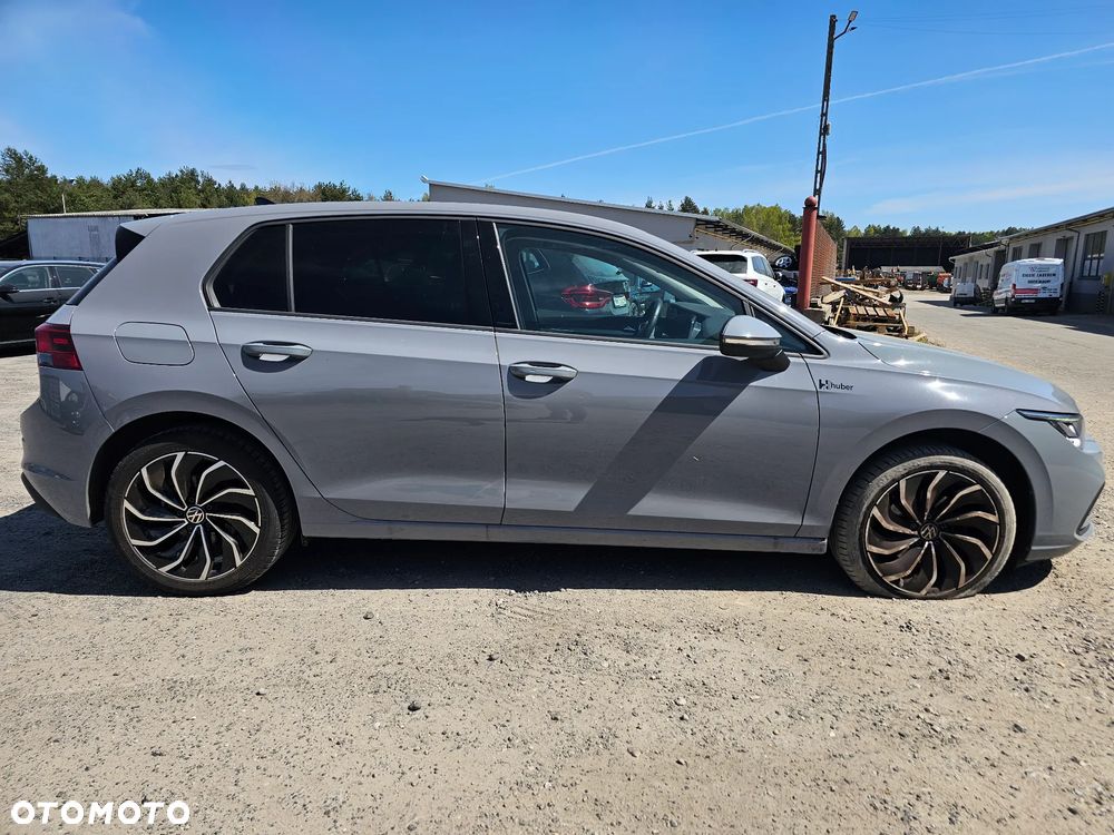 Volkswagen Golf - 14