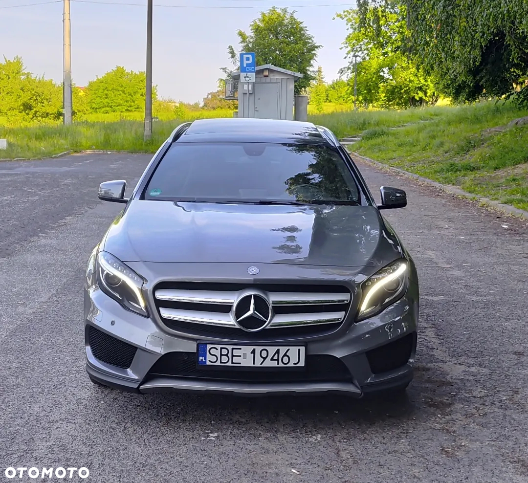 Mercedes-Benz GLA 200 AMG Line - 5