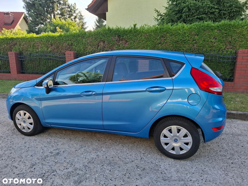 Ford Fiesta 1.25 Gold X EU5 - 18