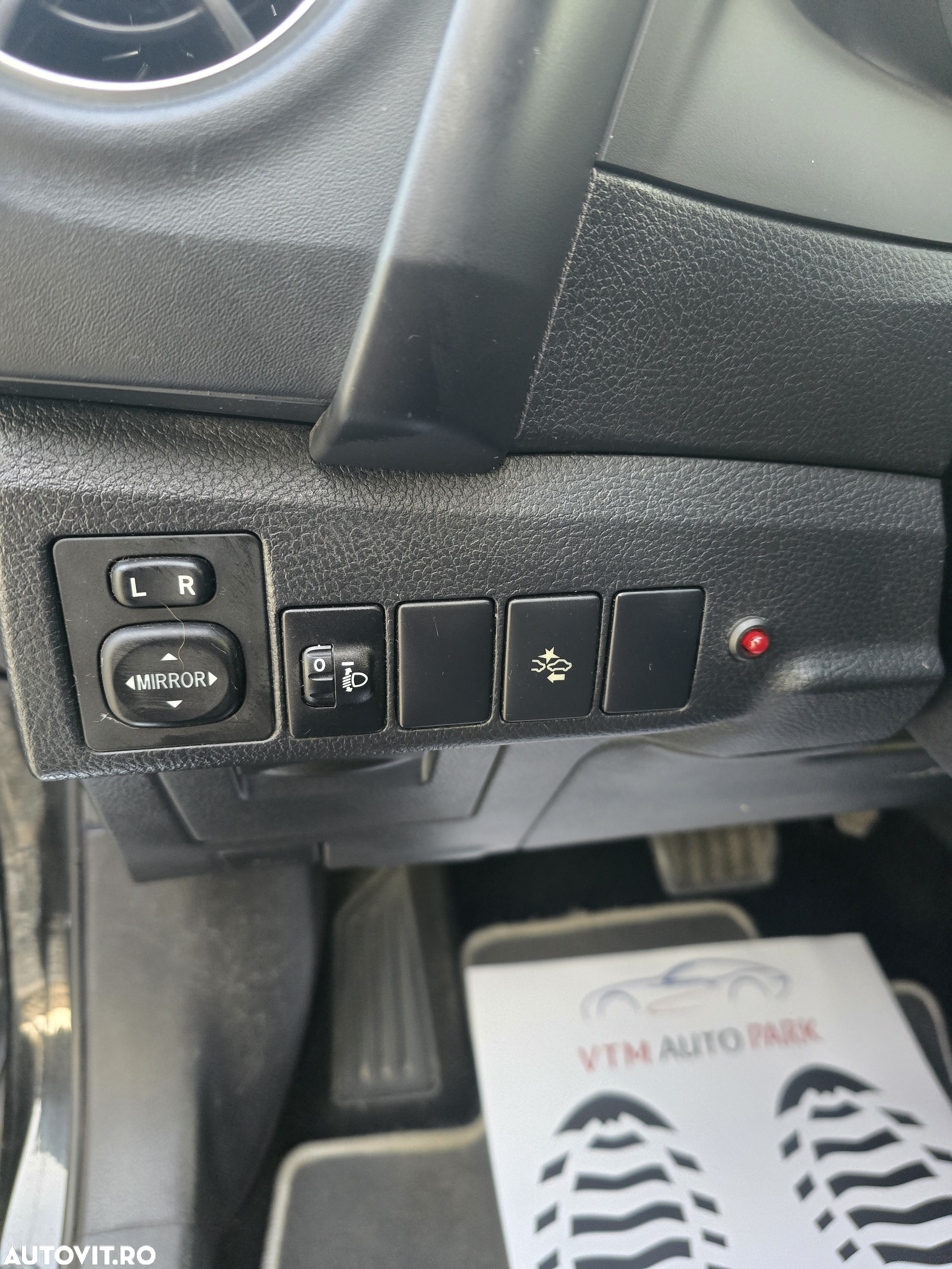 Toyota Auris 1.8 VVT-i Hybrid Automatik Touring Sports Comfort - 19