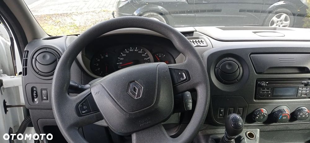 Renault Master - 10