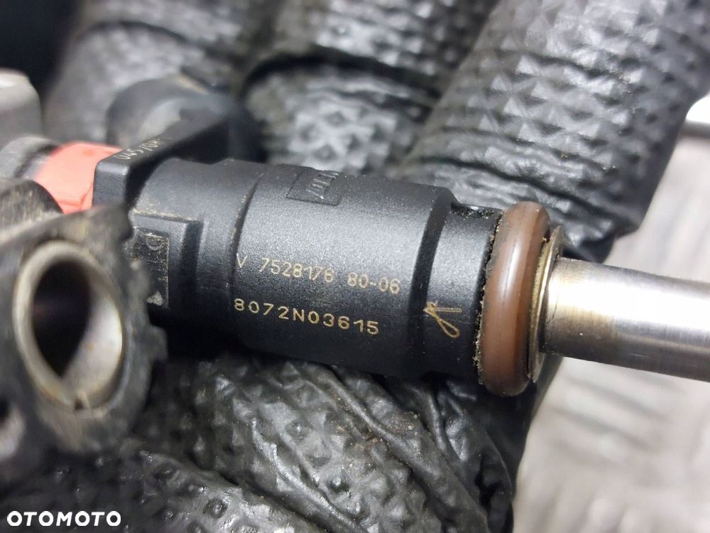 LISTWA WTRYSKOWA PEUGEOT 207 I 1.4 16V V757564580 V752817680 - 4