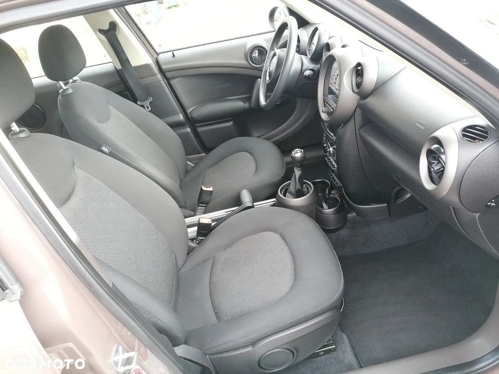 MINI Countryman - 25