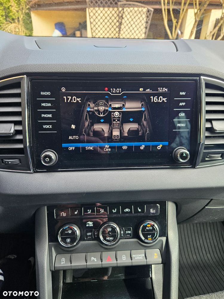 Skoda Karoq 1.5 TSI ACT 4x2 Style DSG - 12