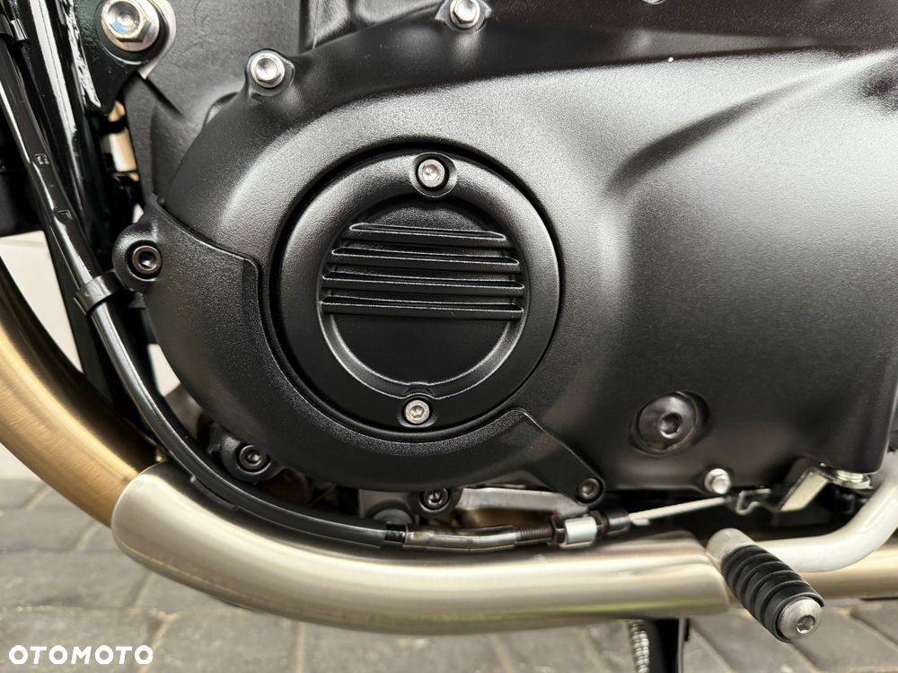 Triumph Street Twin - 28