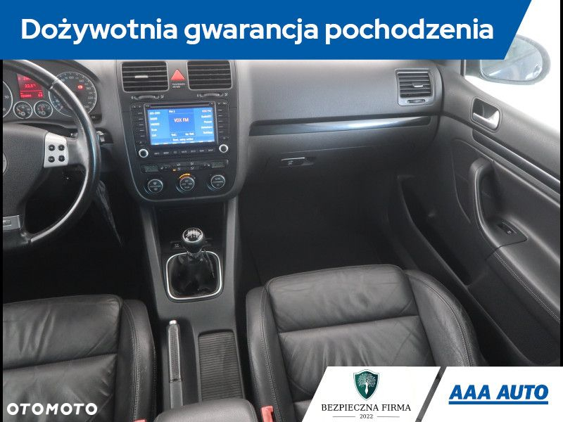 Volkswagen Golf - 9