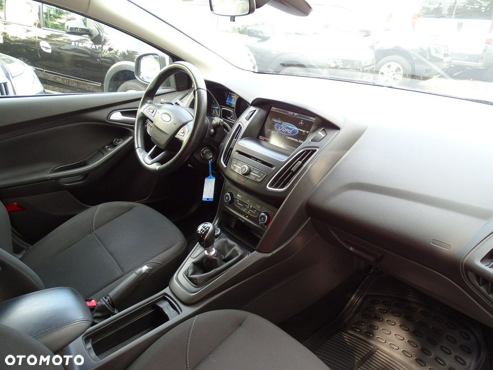 Ford Focus - 15