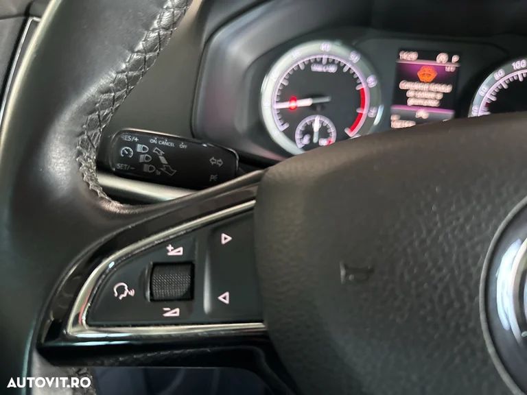 Skoda Karoq 1.5 TSI DSG Sportline - 18