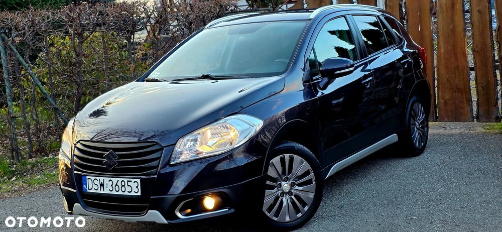 Suzuki SX4 S-Cross 1.6 Premium 4WD - 1