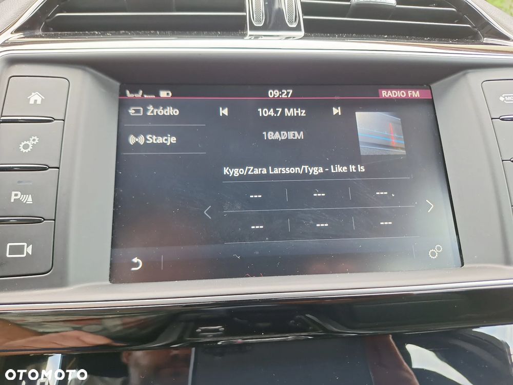 Jaguar XE 20d R-Sport - 28