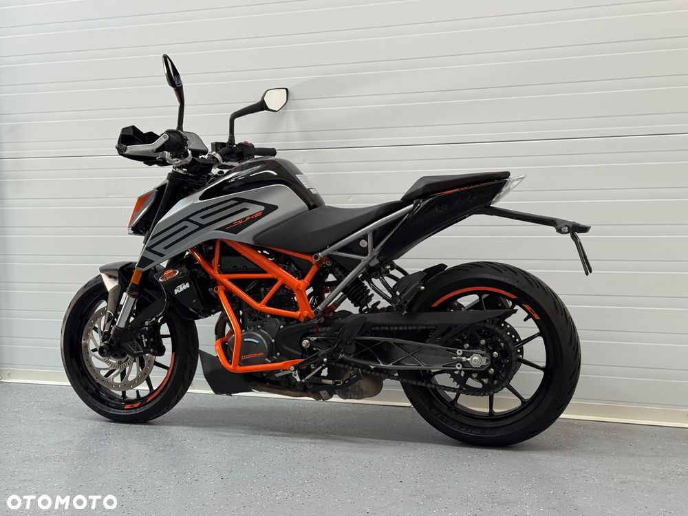 KTM Duke - 12