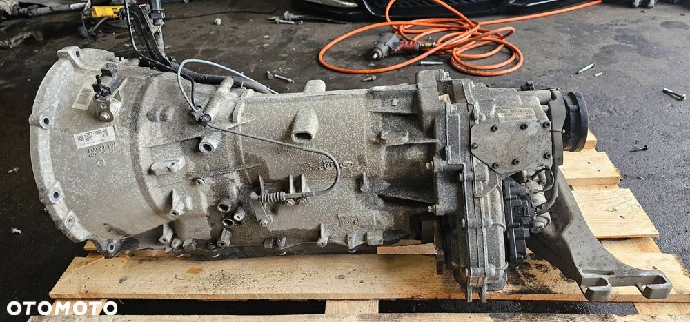 Kompletna skrzynia biegów reduktor H7A3-7000-AB 4x4 Jaguar XF X260 2017 Sedan Diesel 132kW 1999cm³ - 1