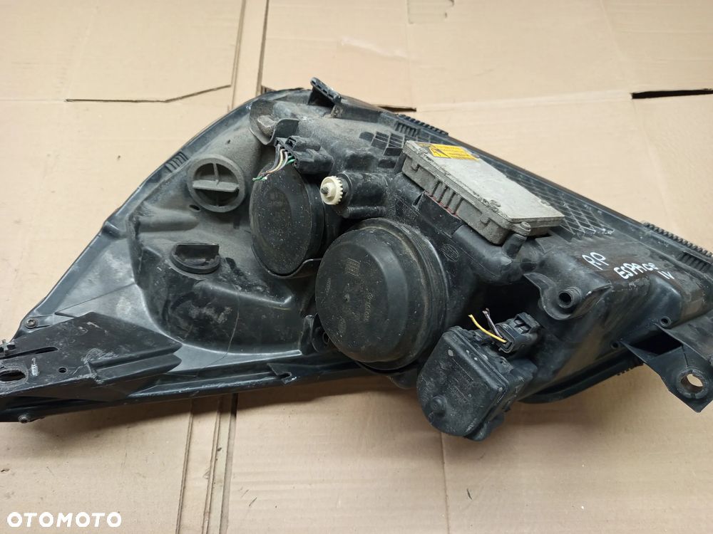 RENAULT ESPACE 4 IV 2.0B 02-06 LAMPA XENON LEWY PRAWY PRZÓD - 16