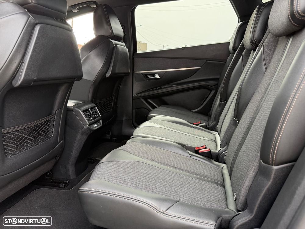 Peugeot 5008 1.5 BlueHDi GT Line J19 EAT8 - 11
