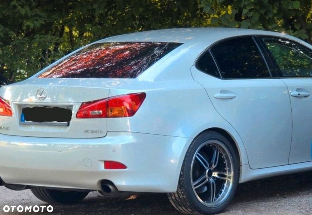 Lexus IS 250 Executive Line - 1