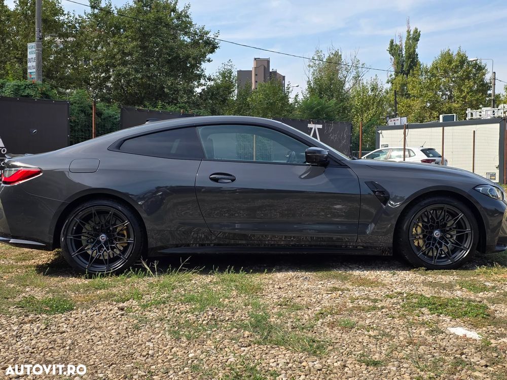 BMW M4 2023 photo 4