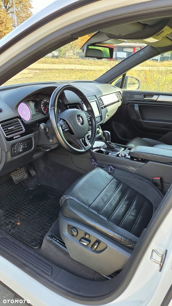 Volkswagen Touareg - 10