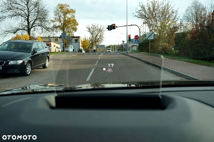 Citroën C4X 1.5 BlueHDi Shine Pack S&S EAT8 - 30