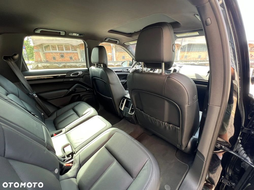 Porsche Cayenne S Tiptronic S - 25