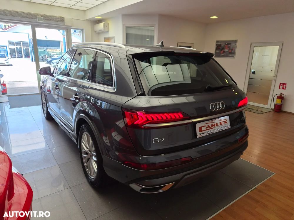 Audi Q7 3.0 45 TDI quattro Tiptronic MHEV S Line - 8
