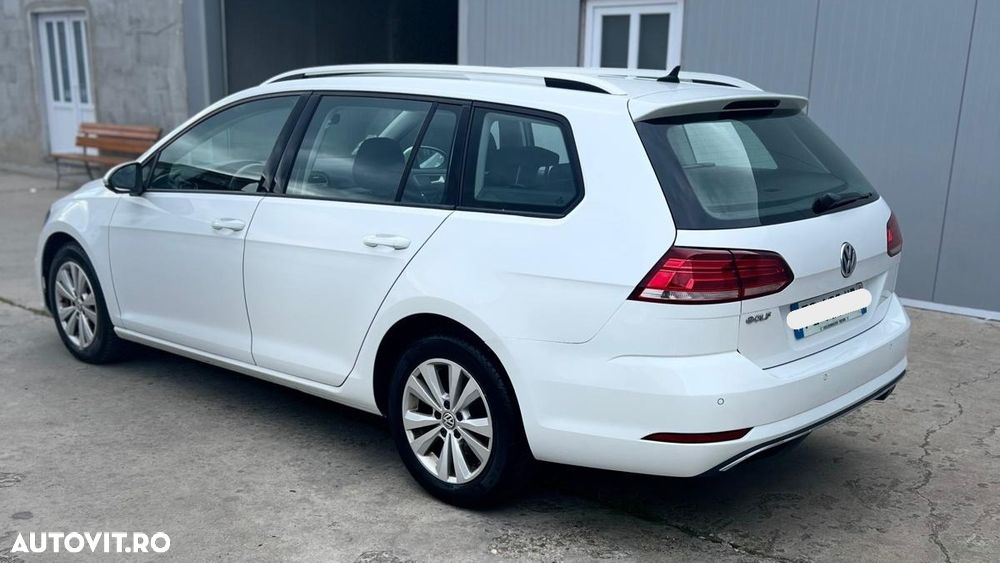 Volkswagen Golf 2.0 TDI (BlueMotion Technology) DSG Comfortline - 4
