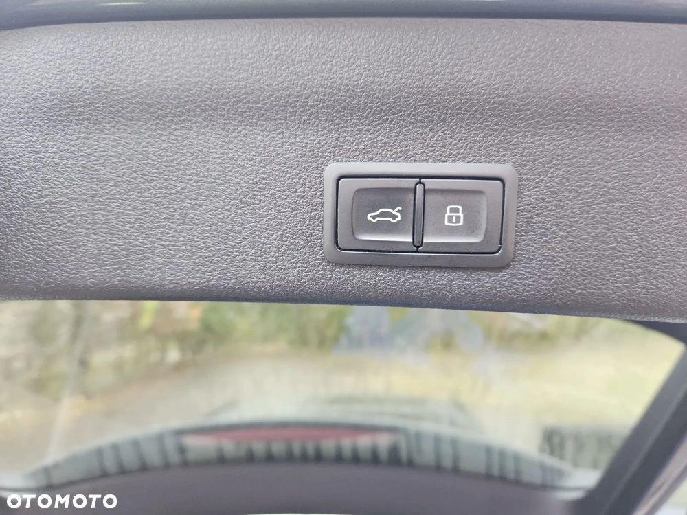 Audi A6 Avant 2.0 TDI ultra S tronic - 6