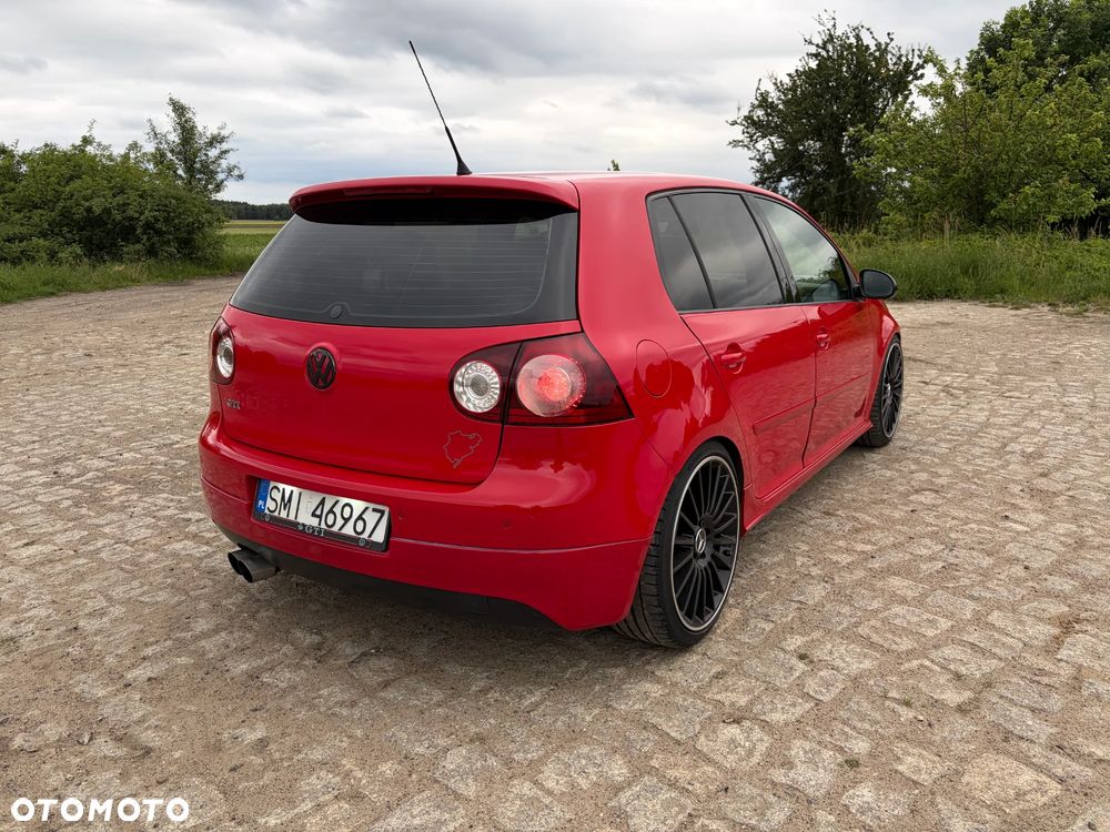Volkswagen Golf - 9