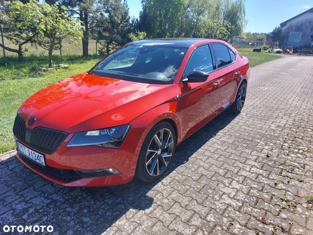 Skoda Superb 2.0 TSI 4x4 DSG Sportline - 2