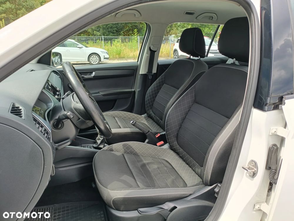 Skoda Fabia 1.0 Ambition Plus - 11