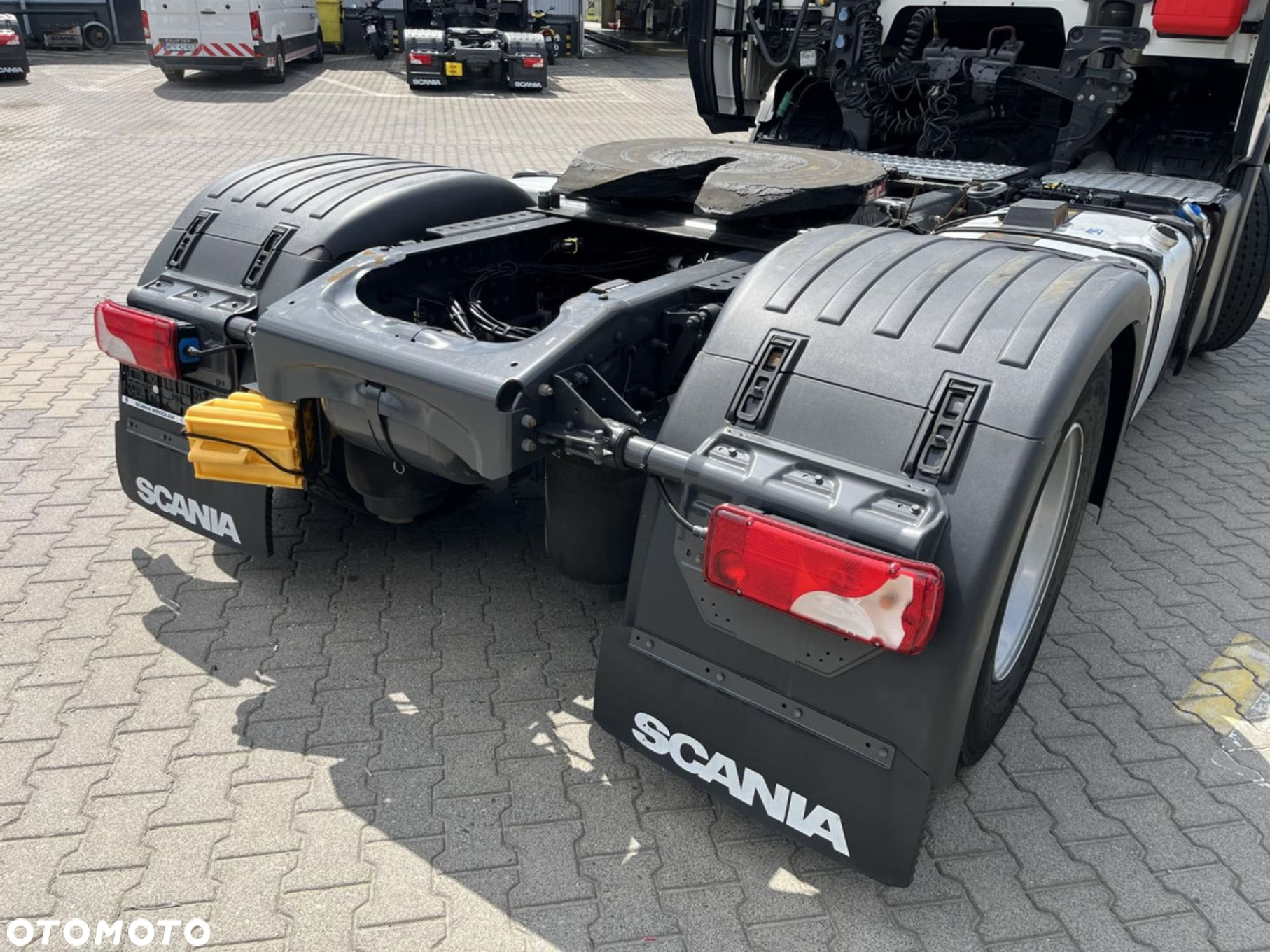 Scania R 450 A4x2NA - 12