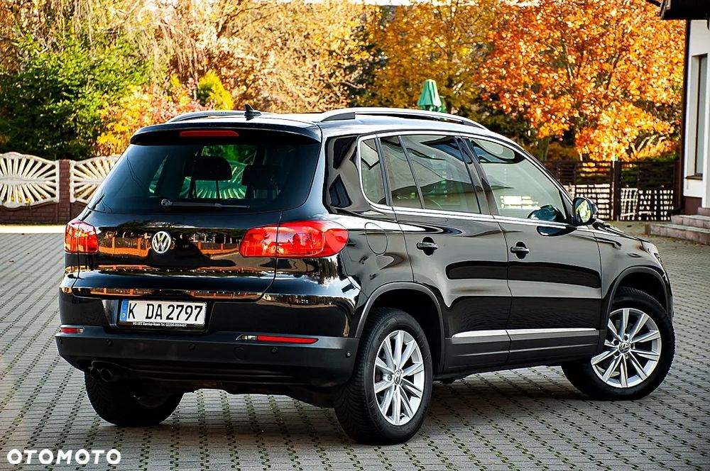 Volkswagen Tiguan 2.0 TDI DPF 4Motion BlueMotion Technology DSG Exclusive - 16