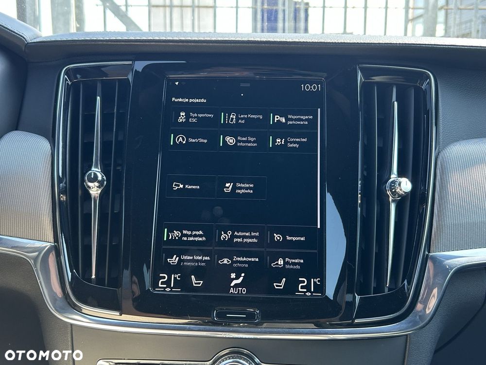 Volvo S90 - 14