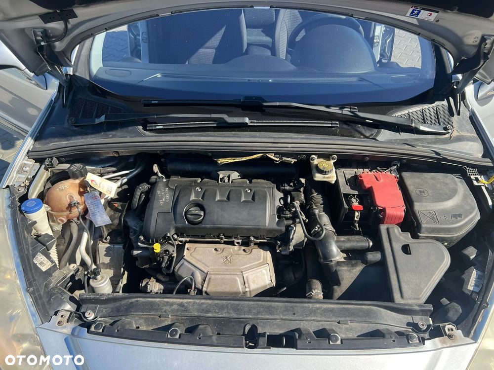 Peugeot 308 120 VTi Premium - 19