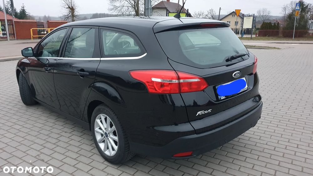 Ford Focus SW - 4