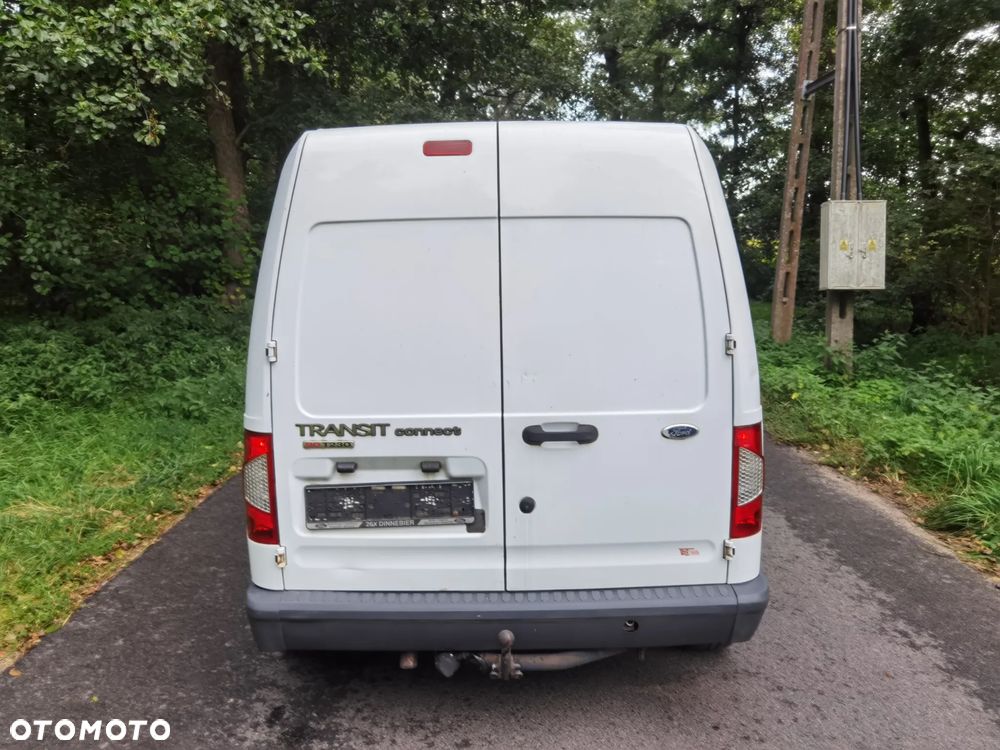 Ford Transit Conect - 9