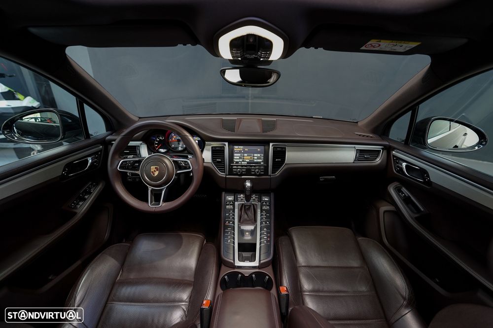 Porsche Macan S - 16