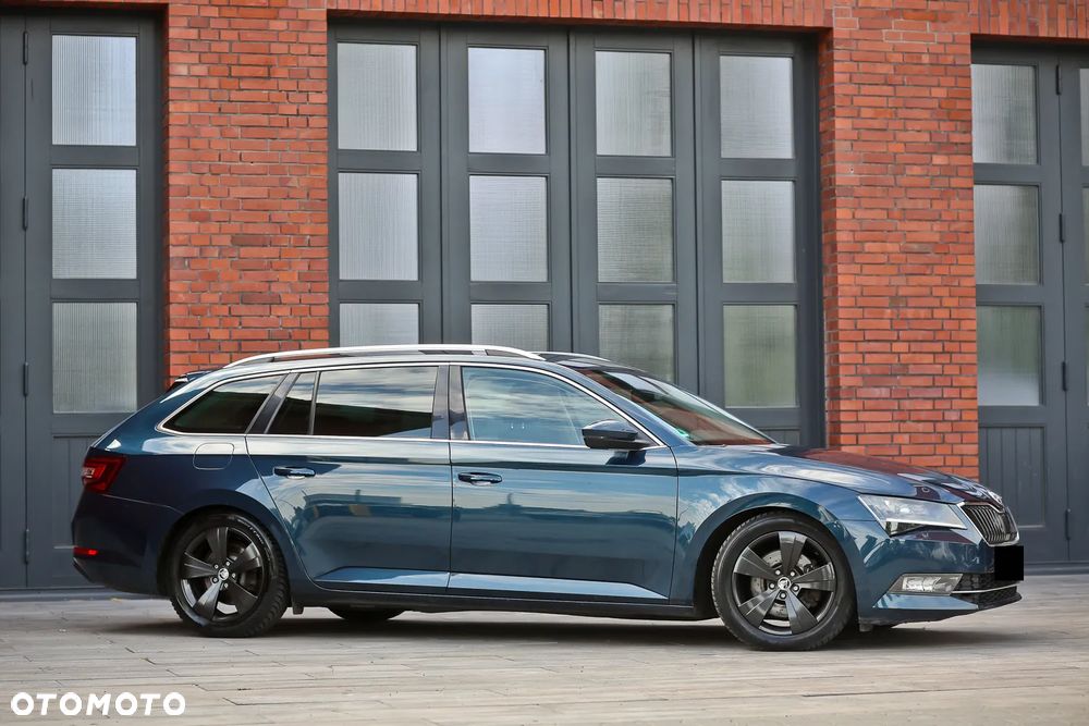 Skoda Superb 2.0 TDI 4x4 DSG Style - 3